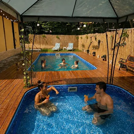 комплекс планински шепот 3* Троян